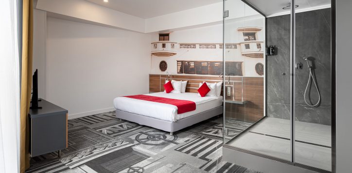 mercure_unirii_rooms_privilege_suite_slide_01